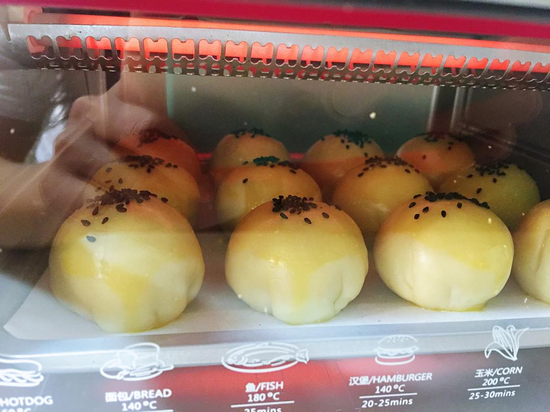 《Tinrry+》蛋黄酥