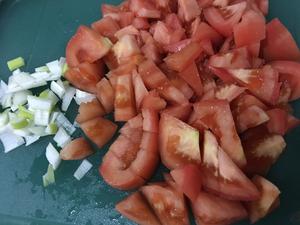 番茄鸡肉丸的做法 步骤2