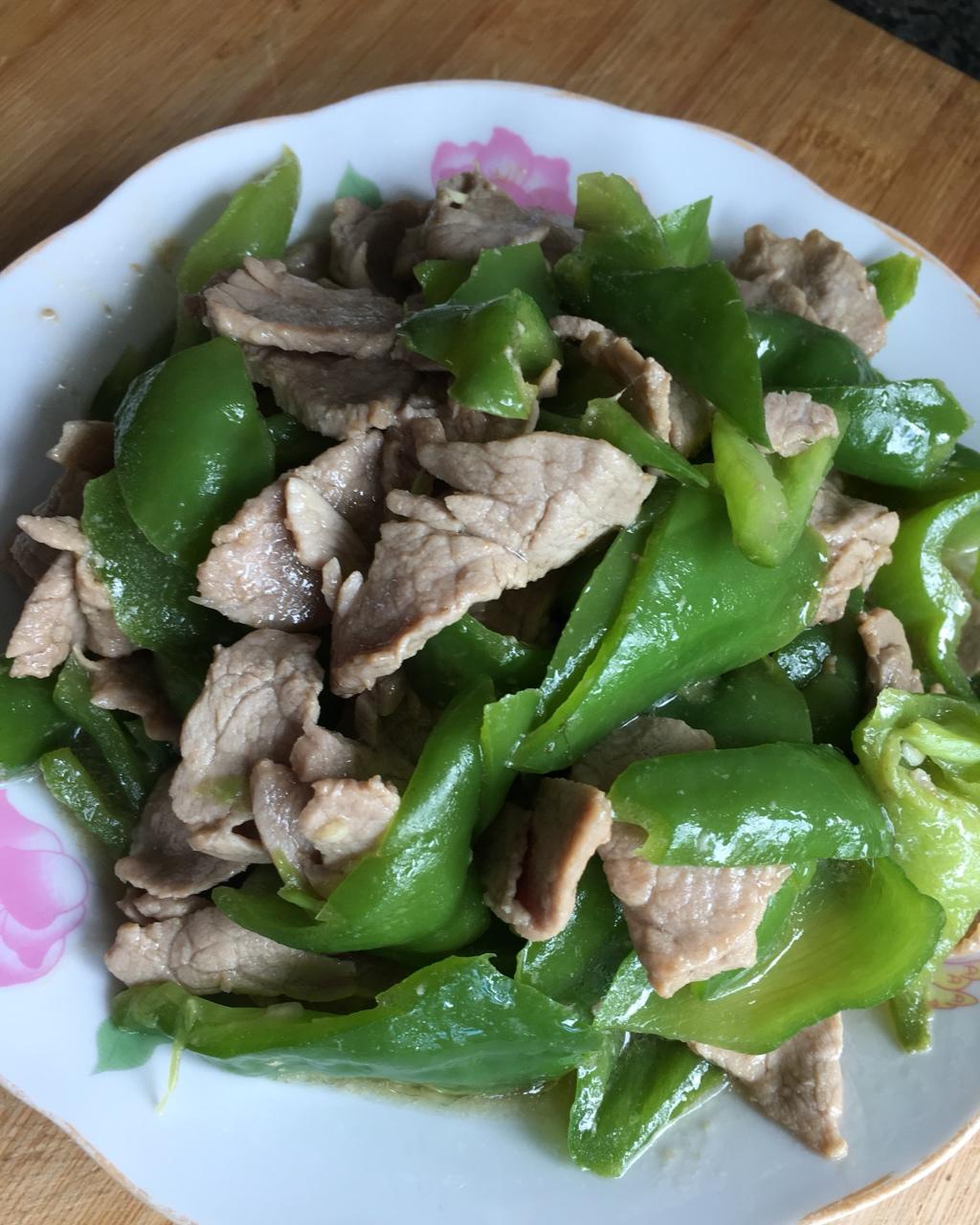 家常菜－青椒炒肉