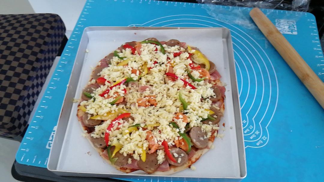 8寸纯手工什锦披萨