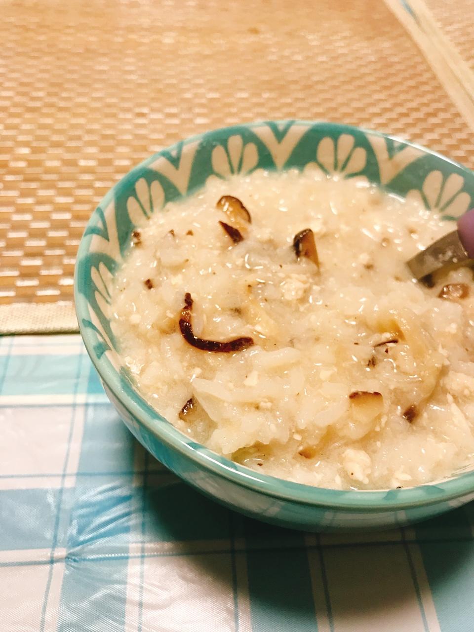 香菇滑鸡粥