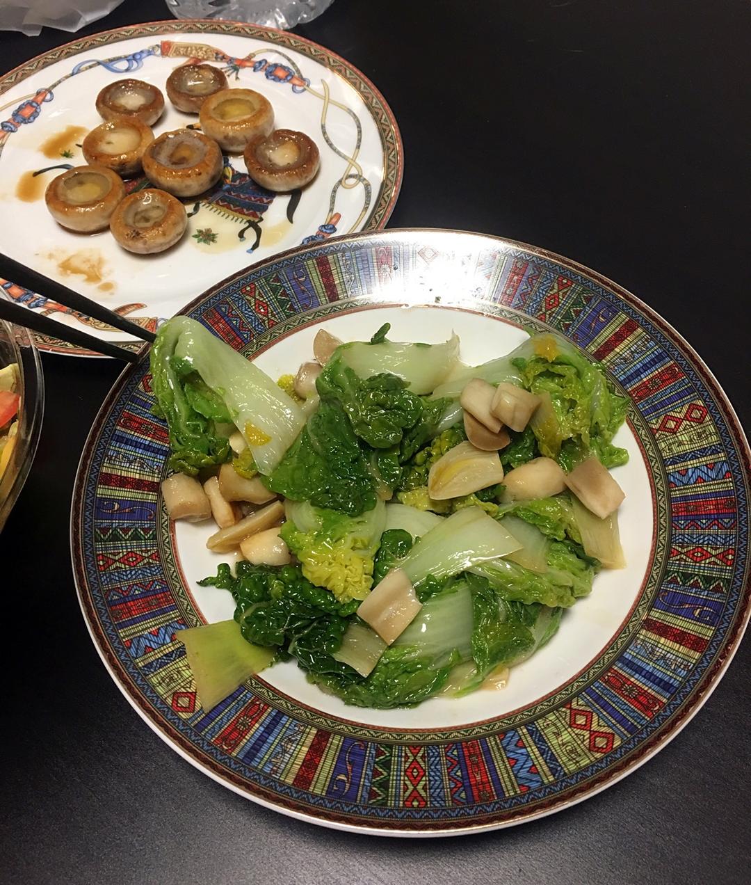 #从生菜通心菜入手教你炒出青爽脆绿的叶菜#