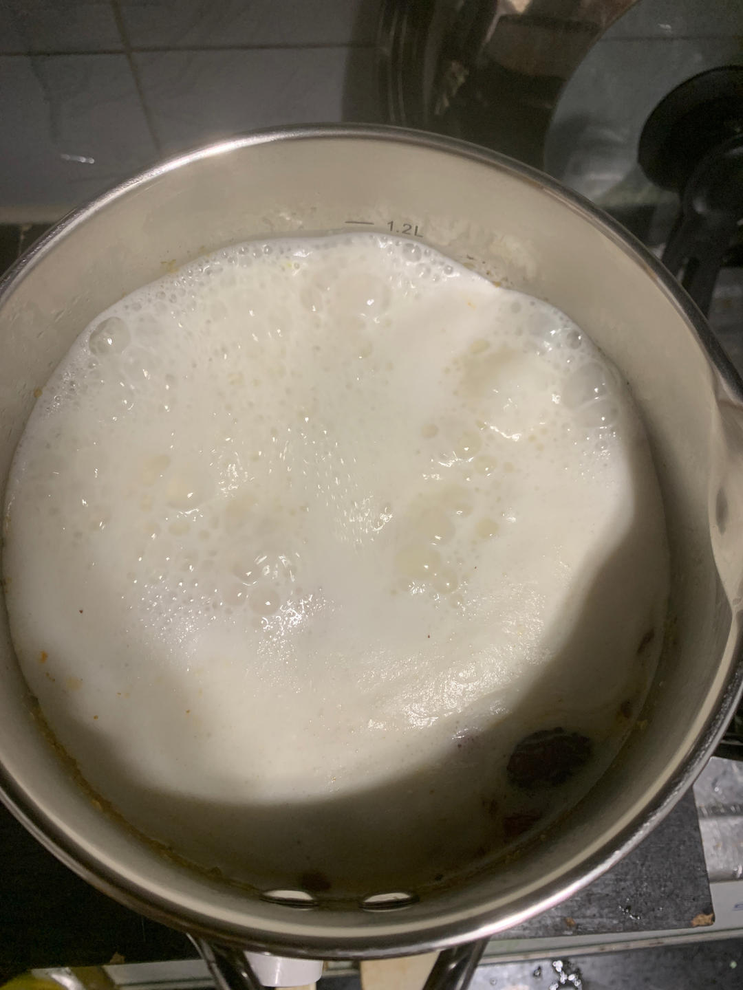 自制木瓜炖牛奶| 滋补养颜能喝出来牛奶肌哦