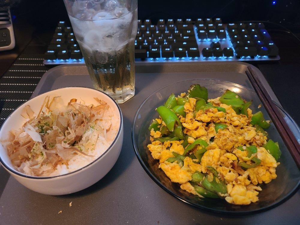 尖椒炒鸡蛋