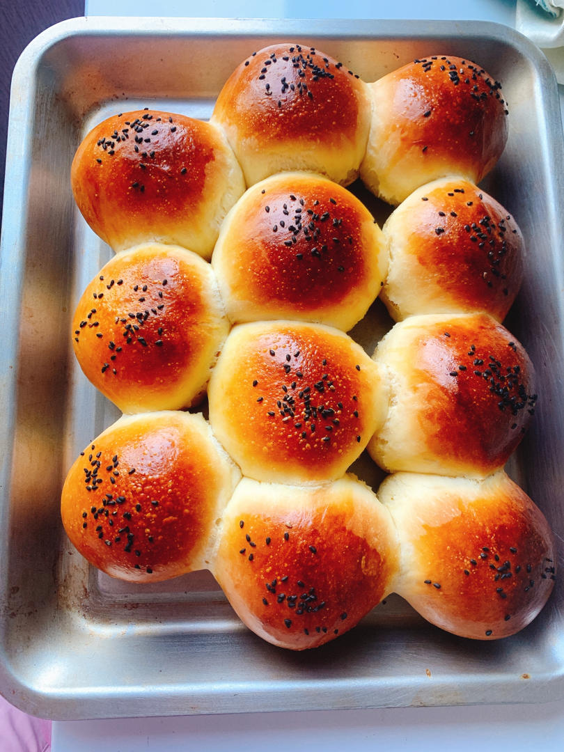 【樉樉的小厨房】奶香十足拉丝的万能小餐包 小面包 小美版