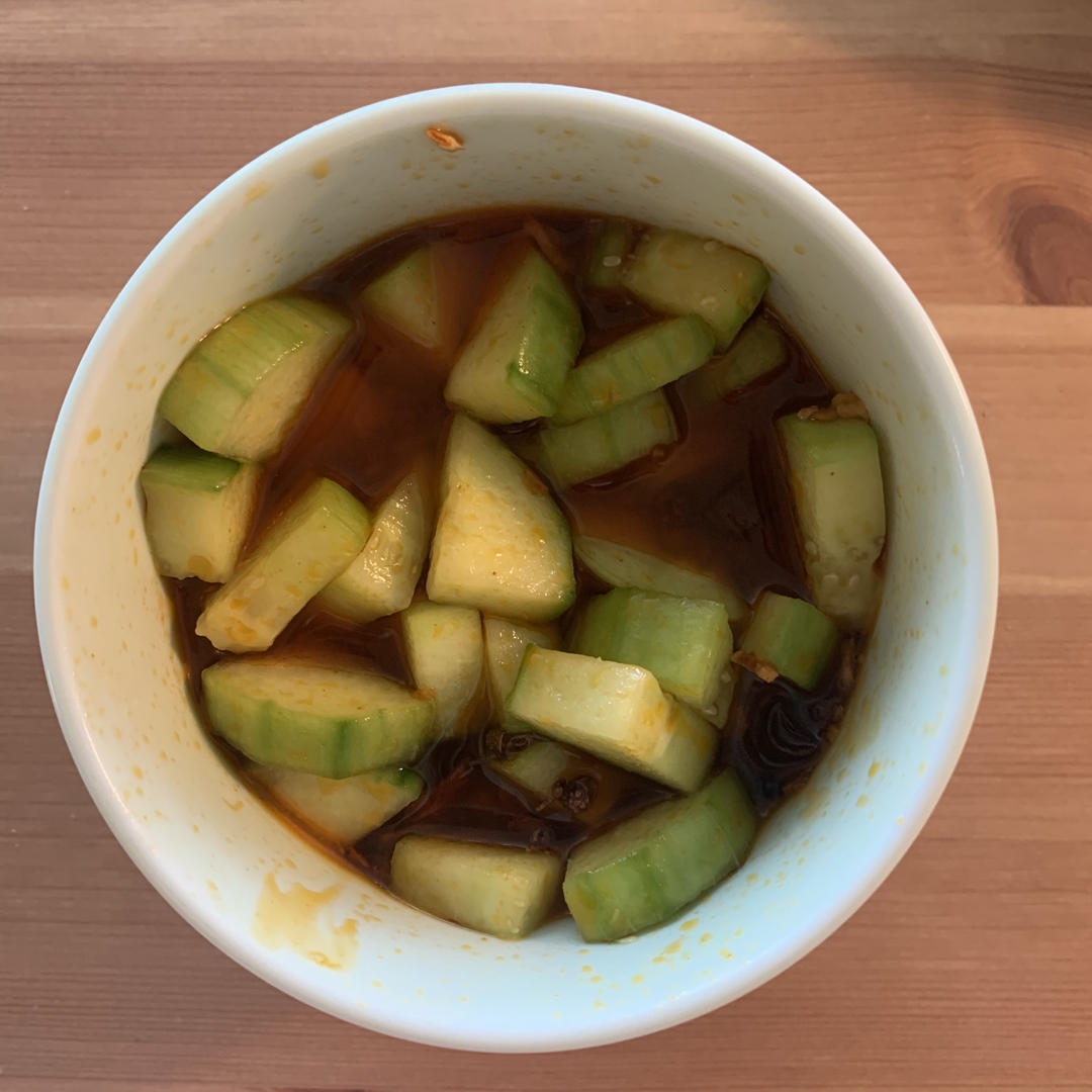 凉拌麻辣醋味黄瓜