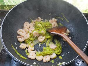 夏季定食——🦐炒新鲜黄花菜的做法 步骤4