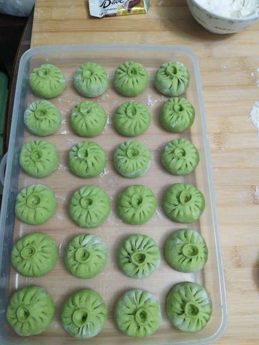 三色小笼包