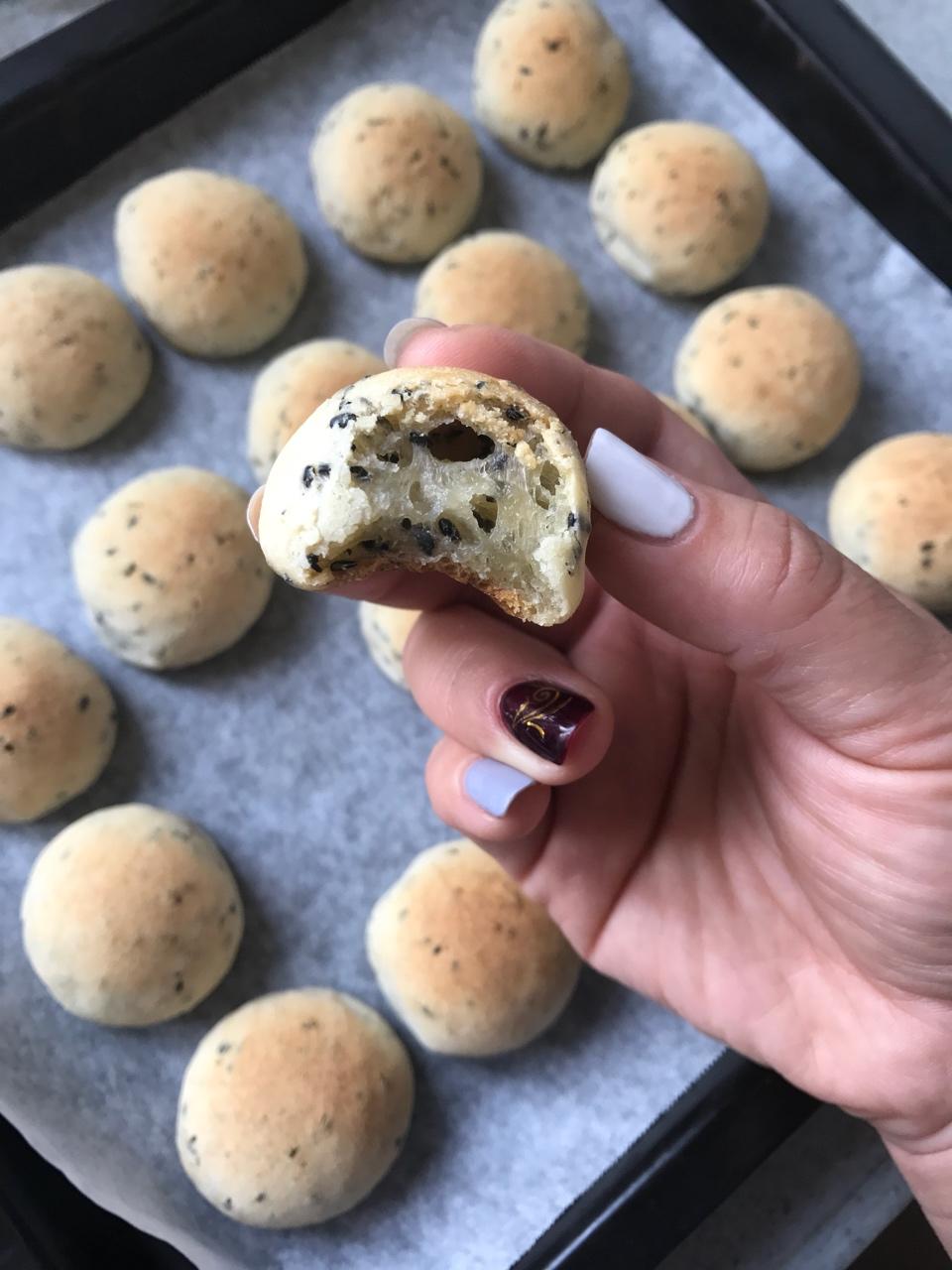 黑芝麻麻薯面包