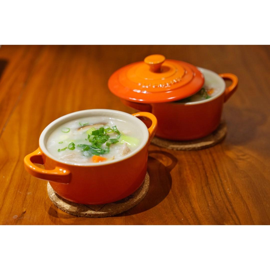 生滚香菇鸡肉粥