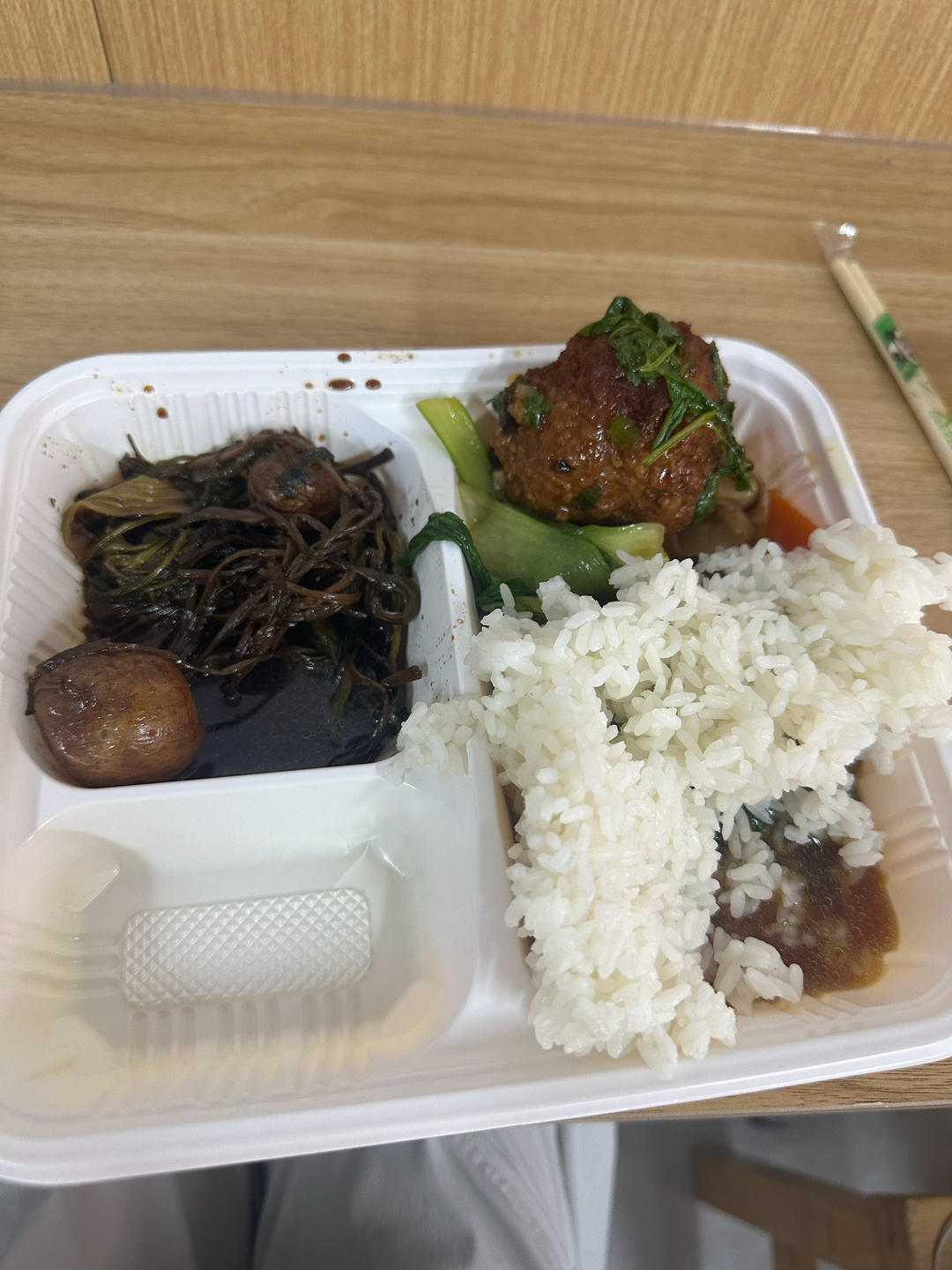 小学食堂