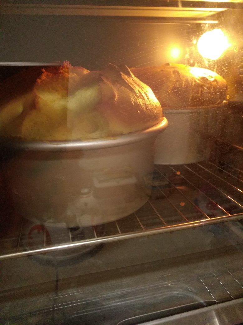 有支撑力和超回弹的戚风蛋糕