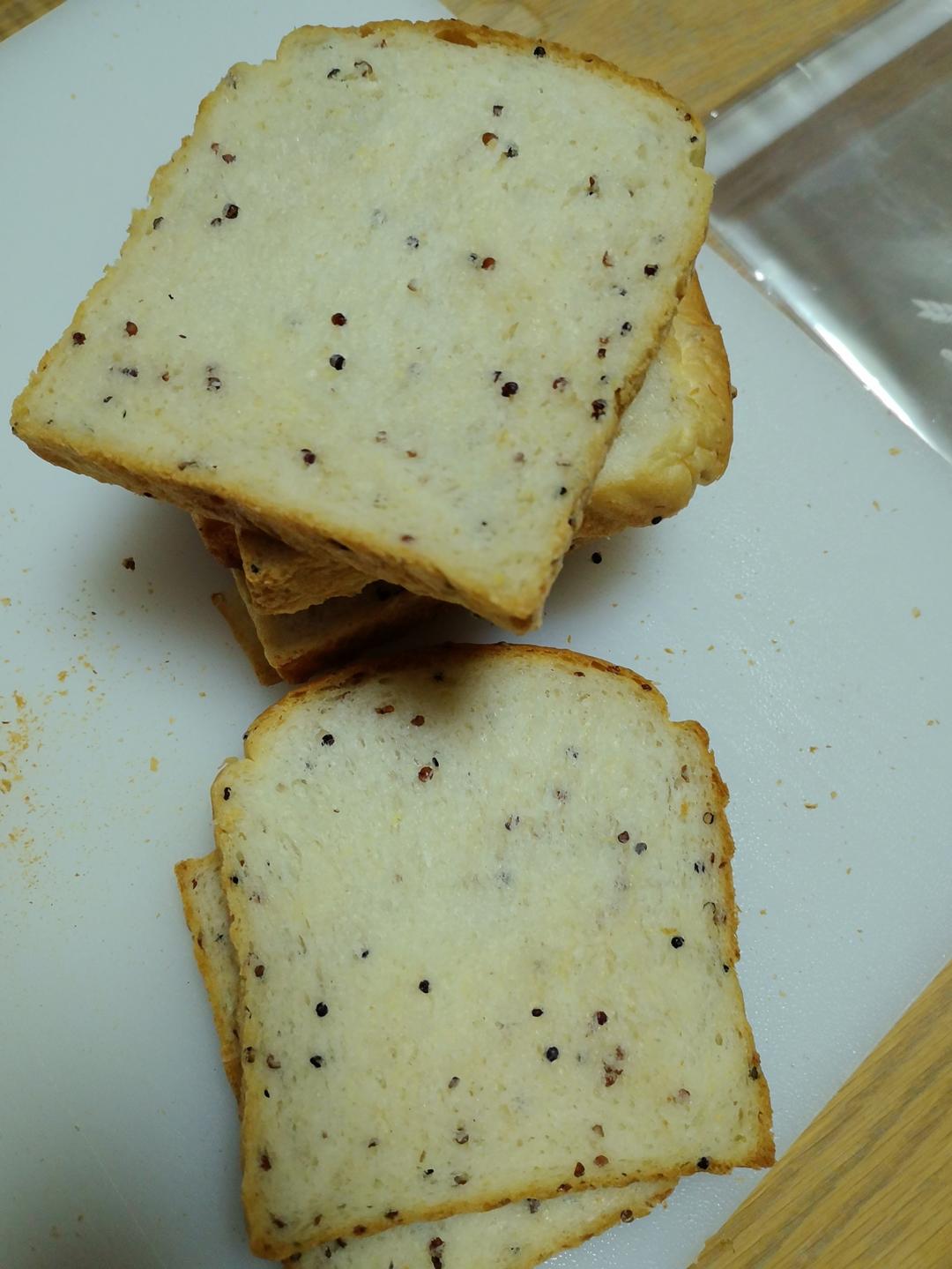 三色藜麦吐司｜最近超爱的一款吐司