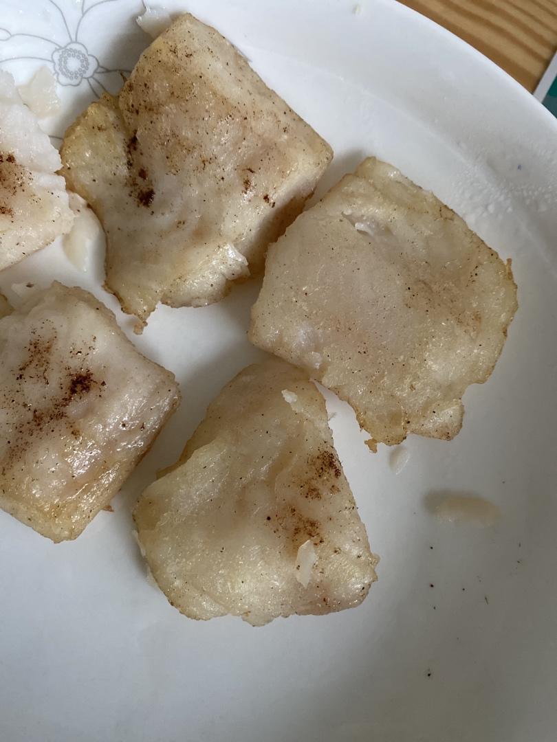 烤鱼片 烤巴沙鱼片 做法一绝，儿童健康零食，不爱吃鱼的都抢着吃，儿童的最爱