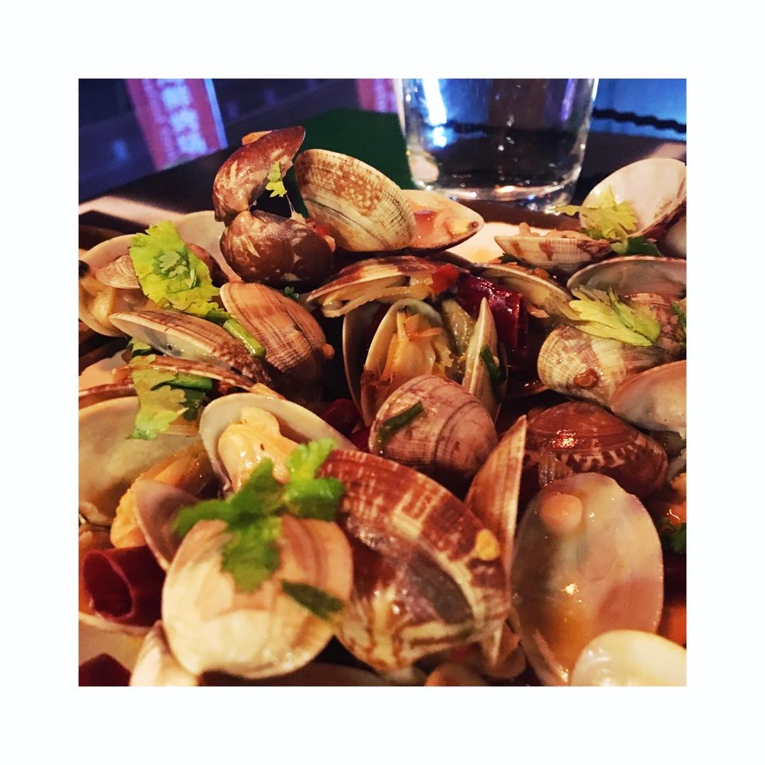 吃啊吃啊我的骄傲放纵