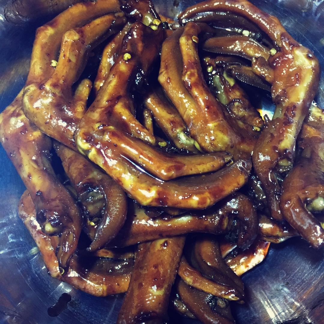 周黑鸭味～～～鸭翅 鸭爪