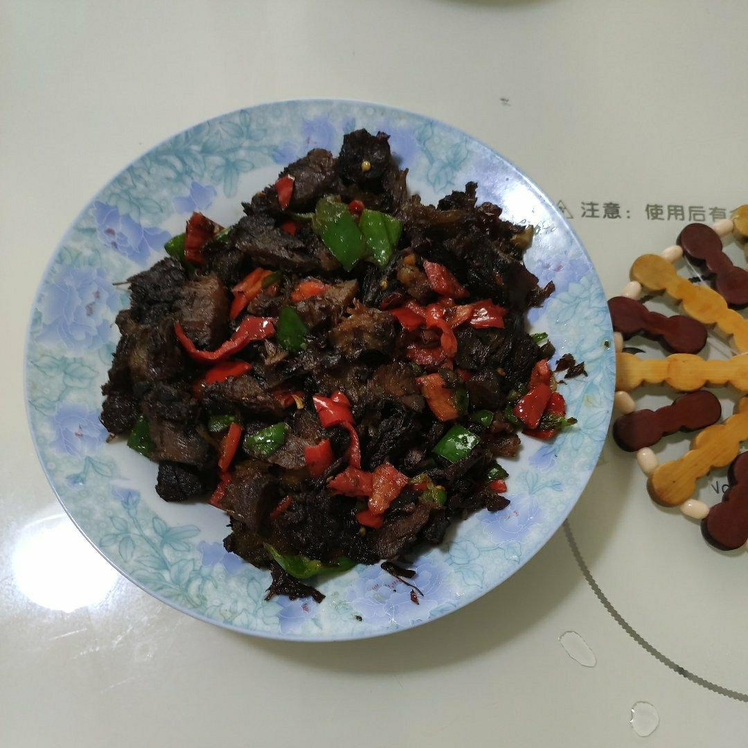 青椒小炒卤牛肉