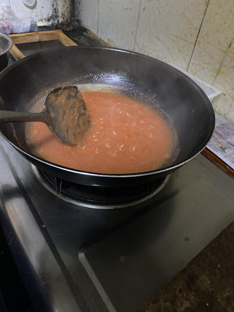 厨师长教你：“番茄酱火锅汤底”的正宗做法，烧汤、火锅样样都行