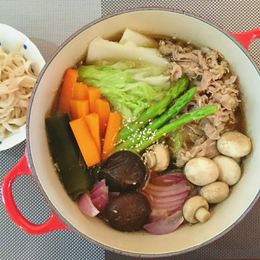 寿喜烧（日式牛肉锅）