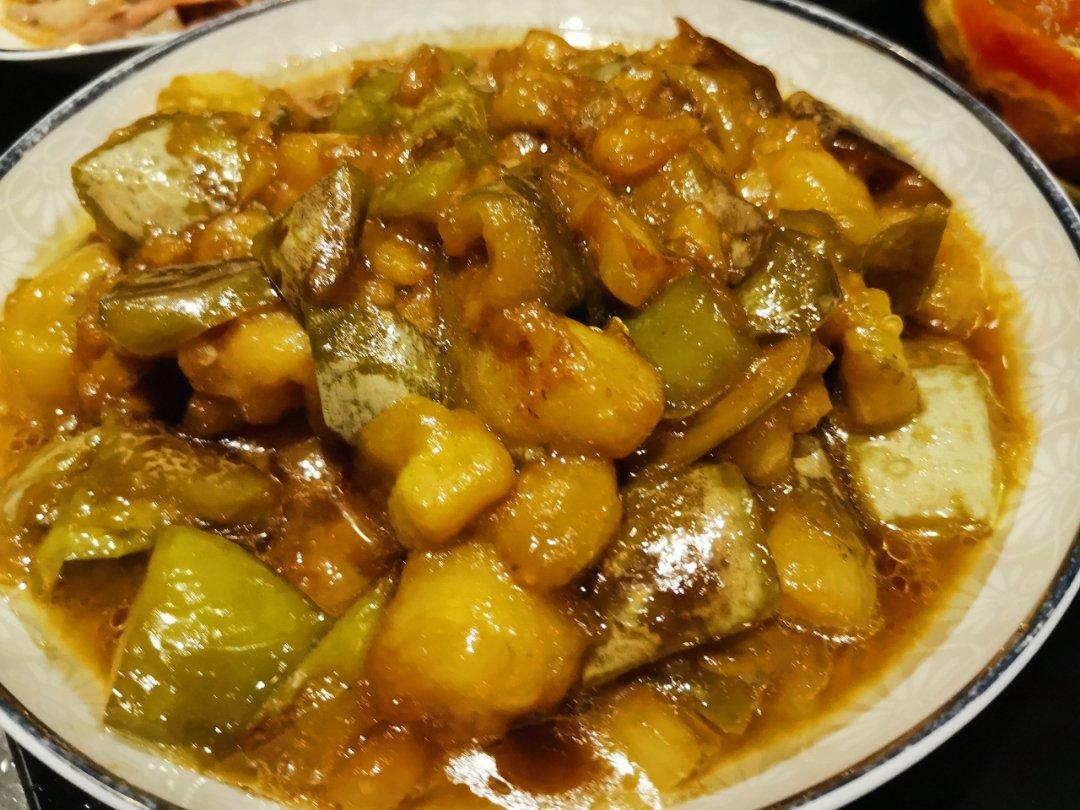 红烧茄子，好吃到舔盘子