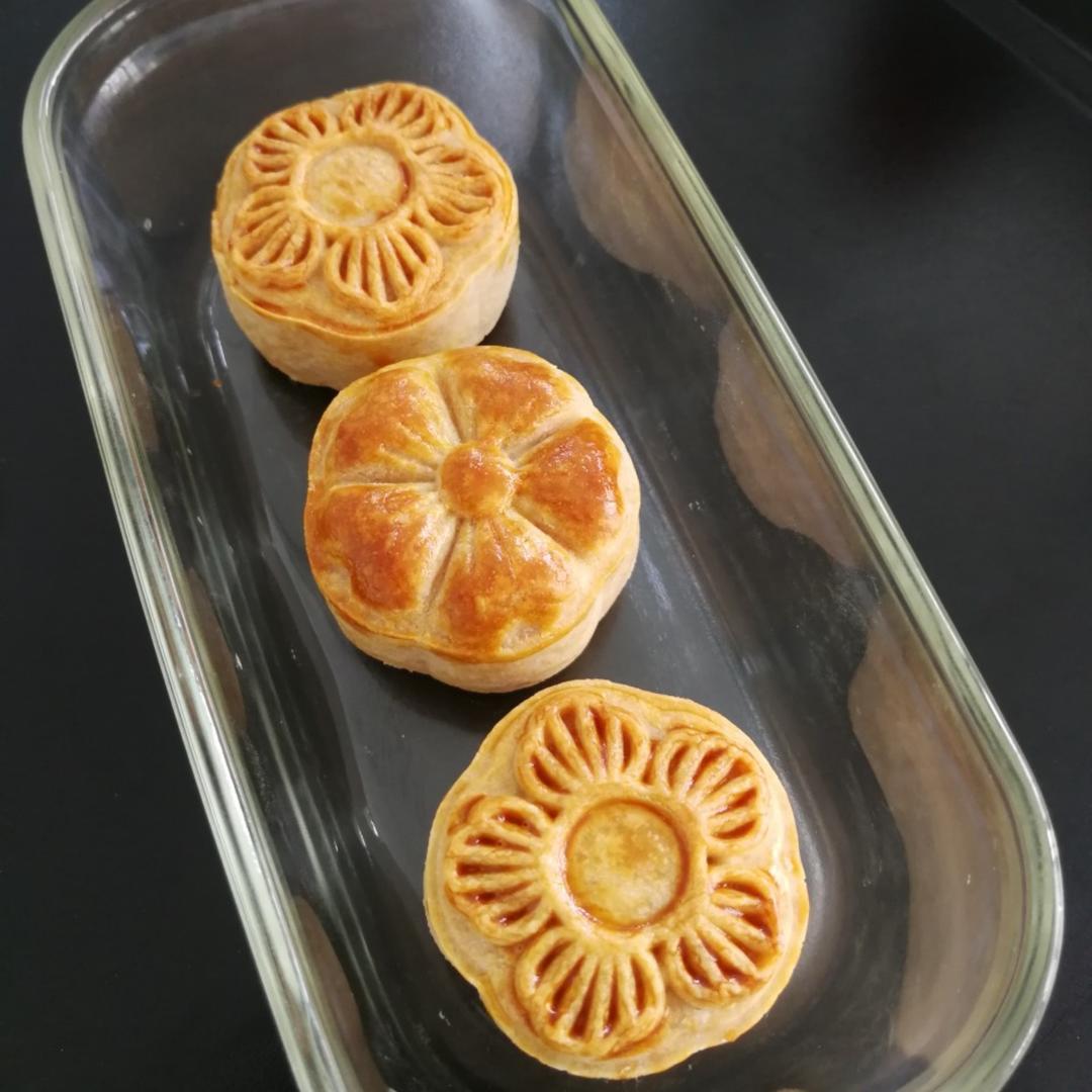 金沙奶黄月饼