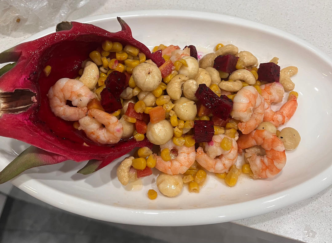 金玉满堂——虾仁杂蔬炒火龙果