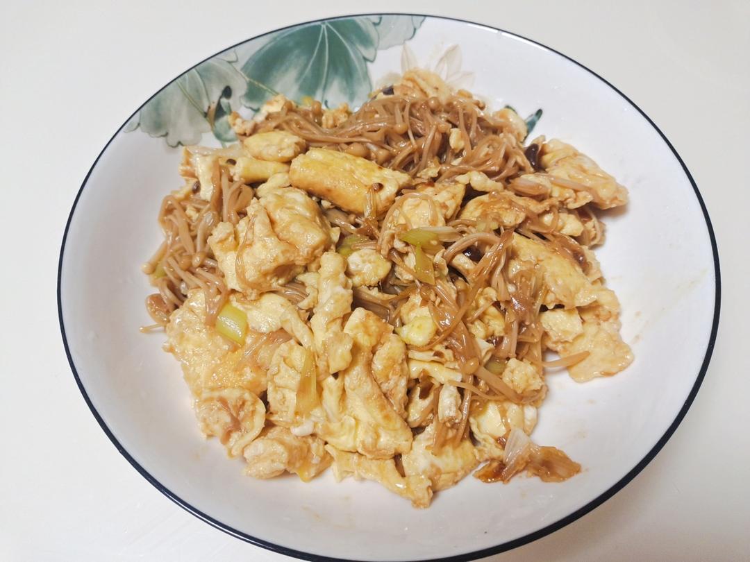 金针菇炒鸡蛋