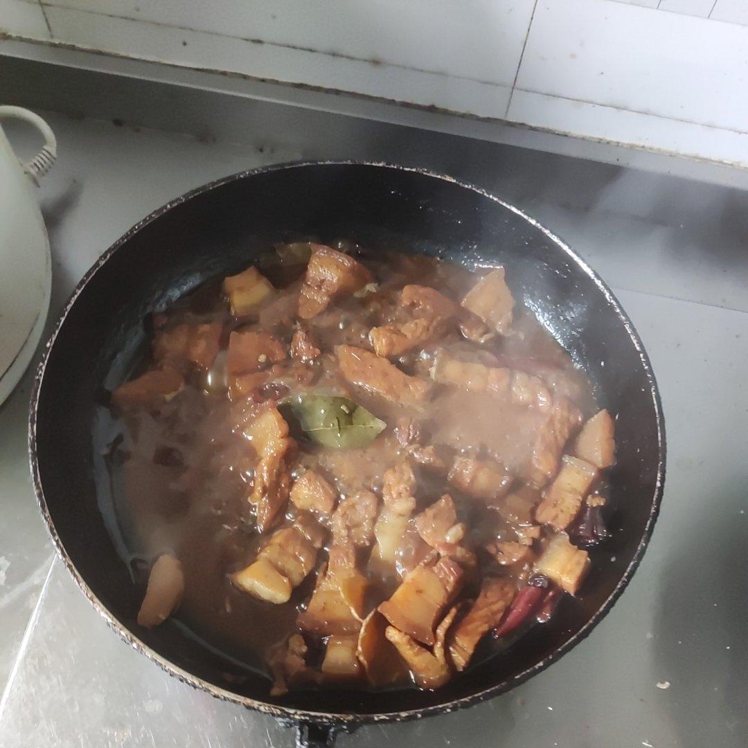 不焯水不放油的家常红烧肉