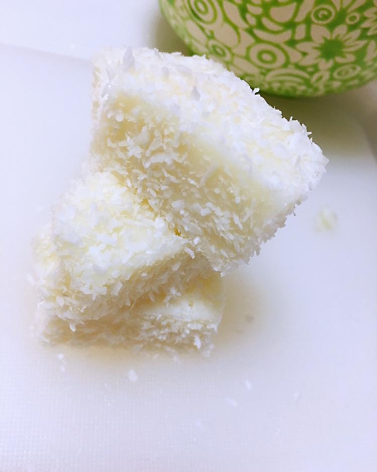 椰汁小方~·~玉米淀粉版~~椰奶，椰子味