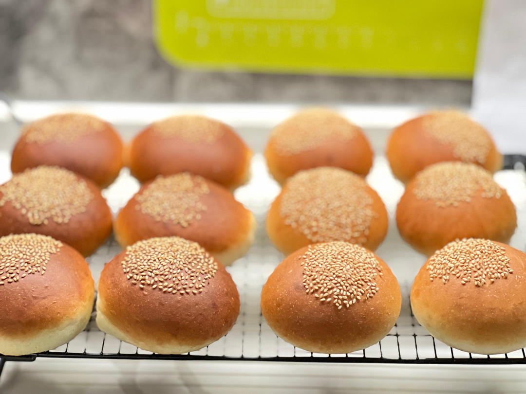 做了10000个汉堡胚后，我来教你最简单的做法