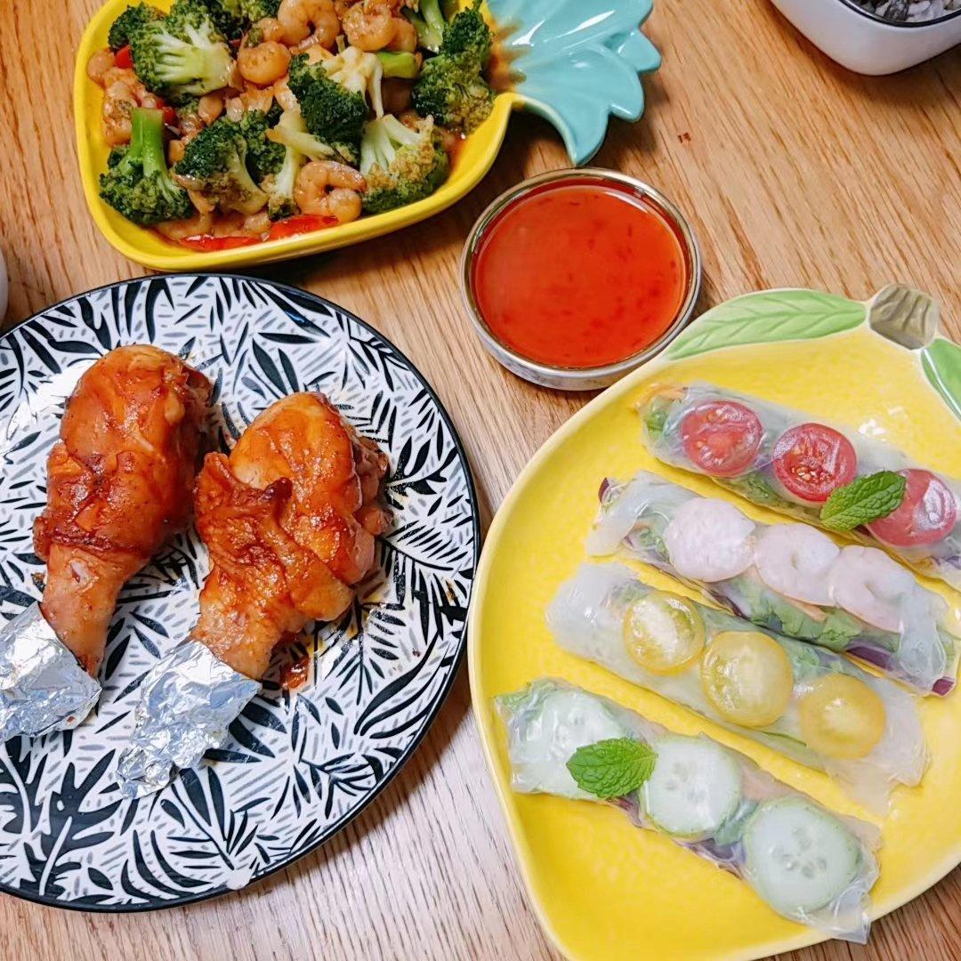 低脂低卡减脂餐～黑椒虾仁西兰花