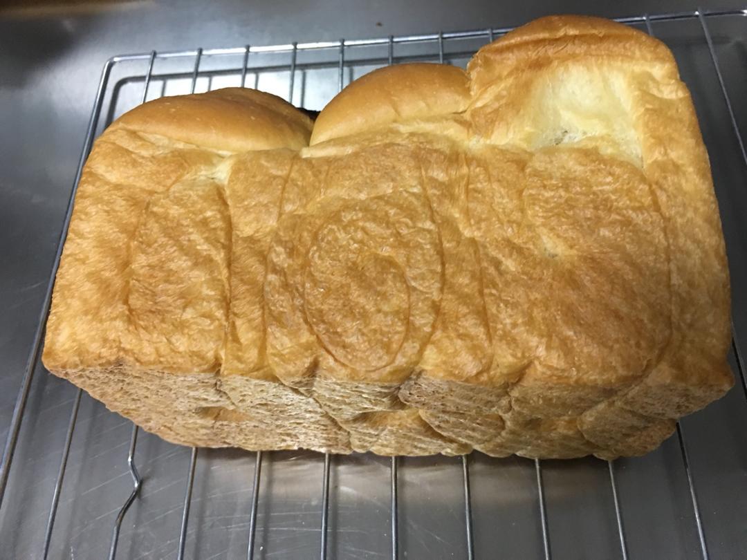 超软淡奶油吐司