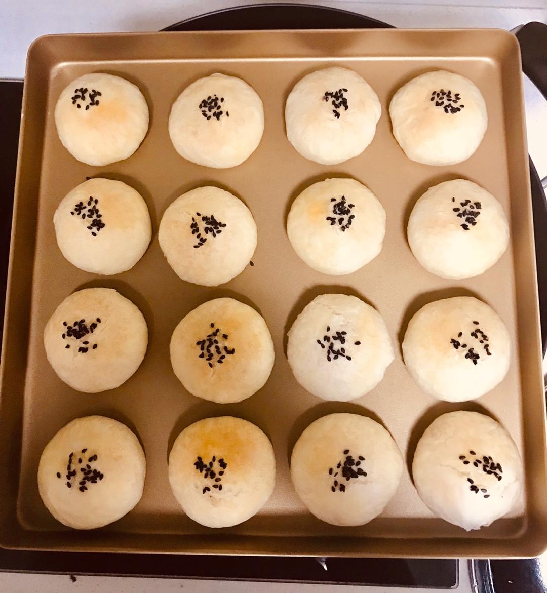 酥皮绿豆饼   酥得掉渣渣