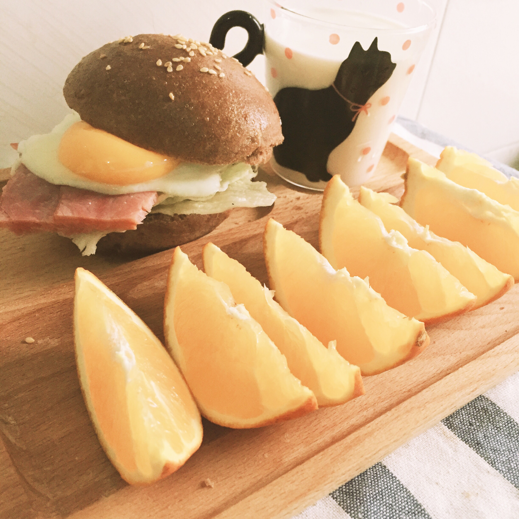 肯德基早餐汉堡轻松在家做 ---『玉米鸡肉汉堡包』