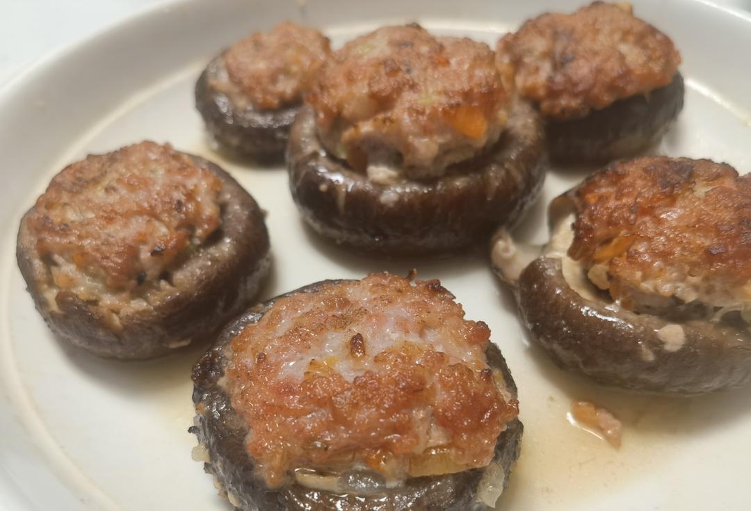 美味的肉酿香菇～～孩子爱吃的下饭菜