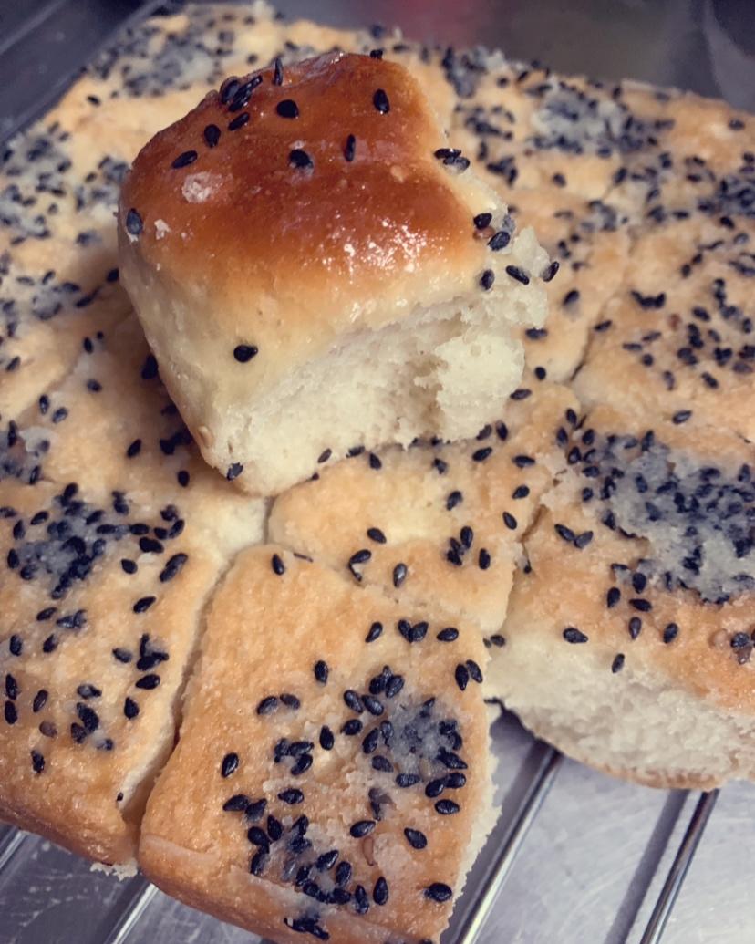 脆底蜂蜜小面包