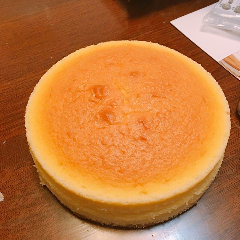 超简单完美戚风蛋糕（6寸2蛋）附打发、翻拌、脱模视频