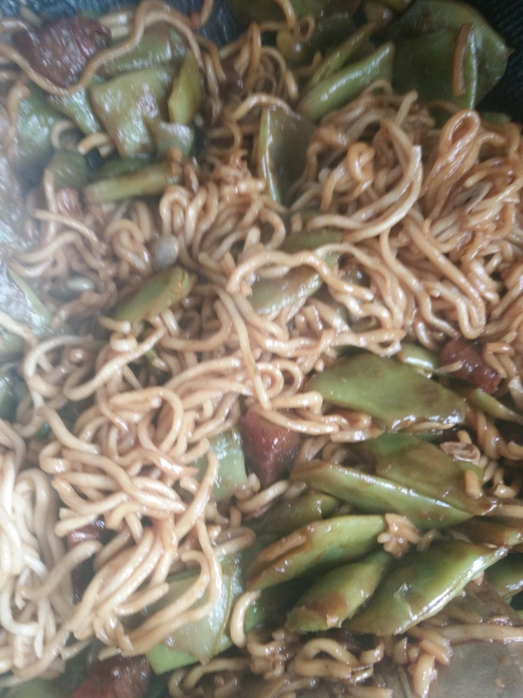 豆角焖面