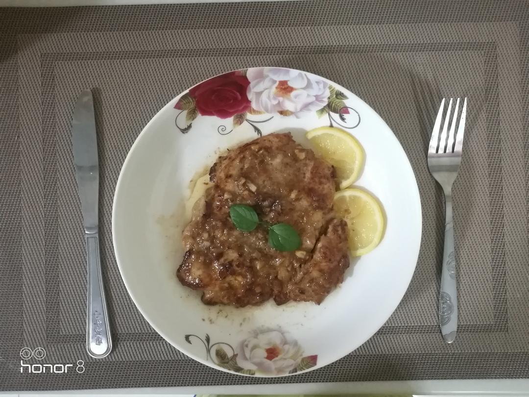 香煎鸡胸肉(蜂蜜蒜香)