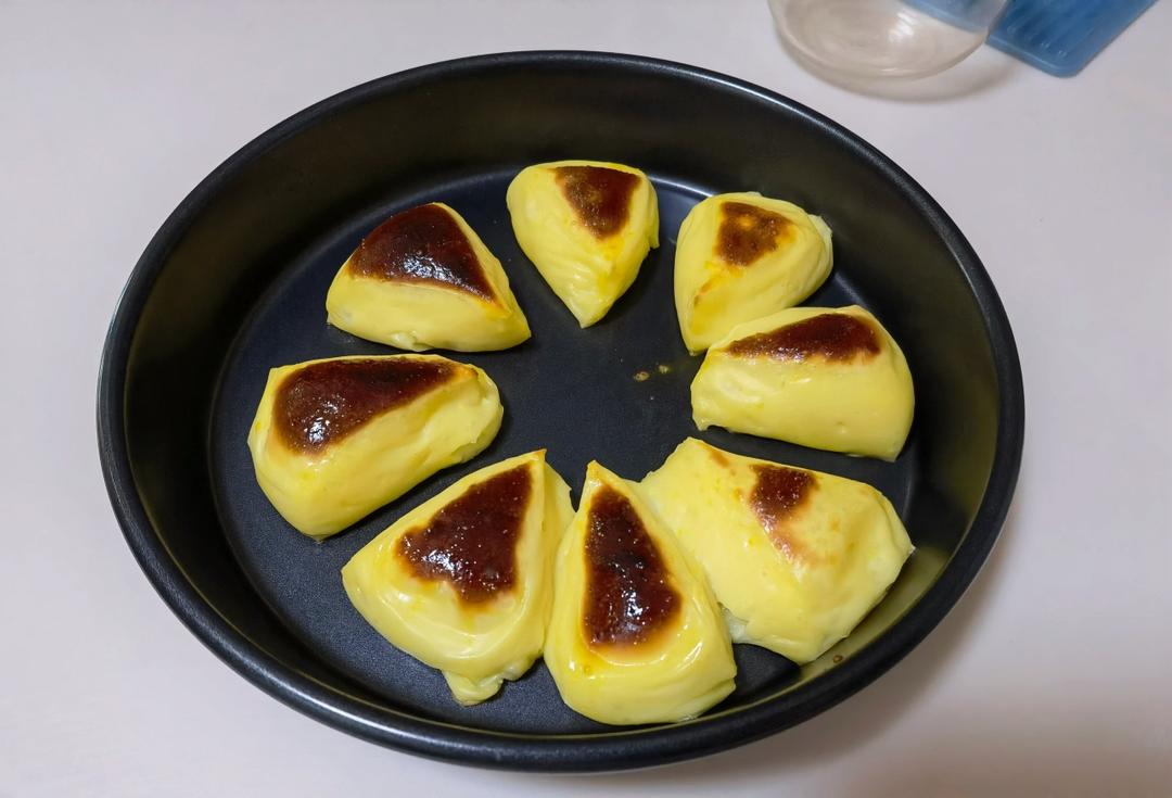 烤牛奶，又叫烤鲜奶（全蛋版，消耗牛奶）