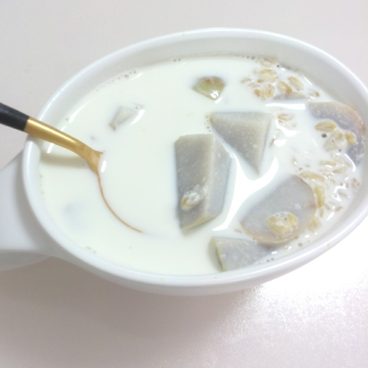 芋头燕麦牛奶粥