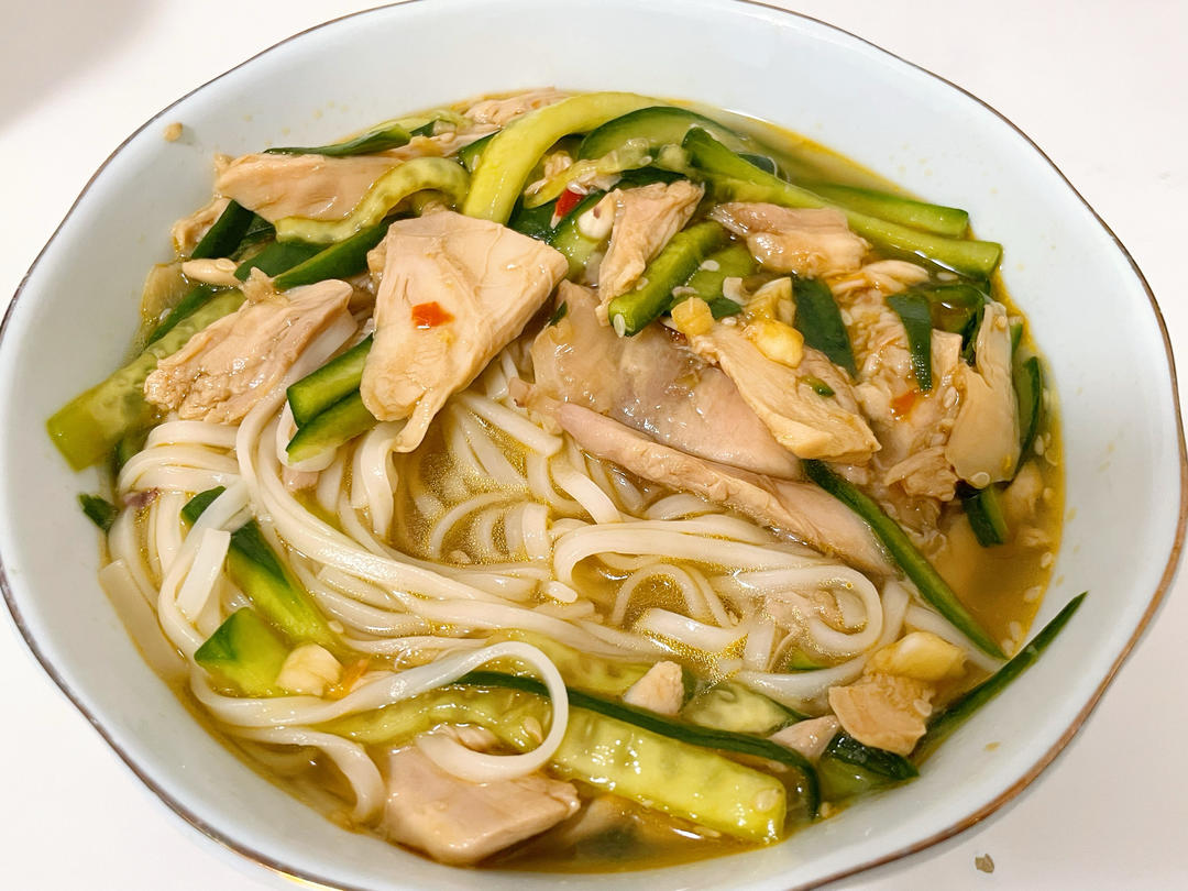 夏天的菜「凉拌鸡丝」