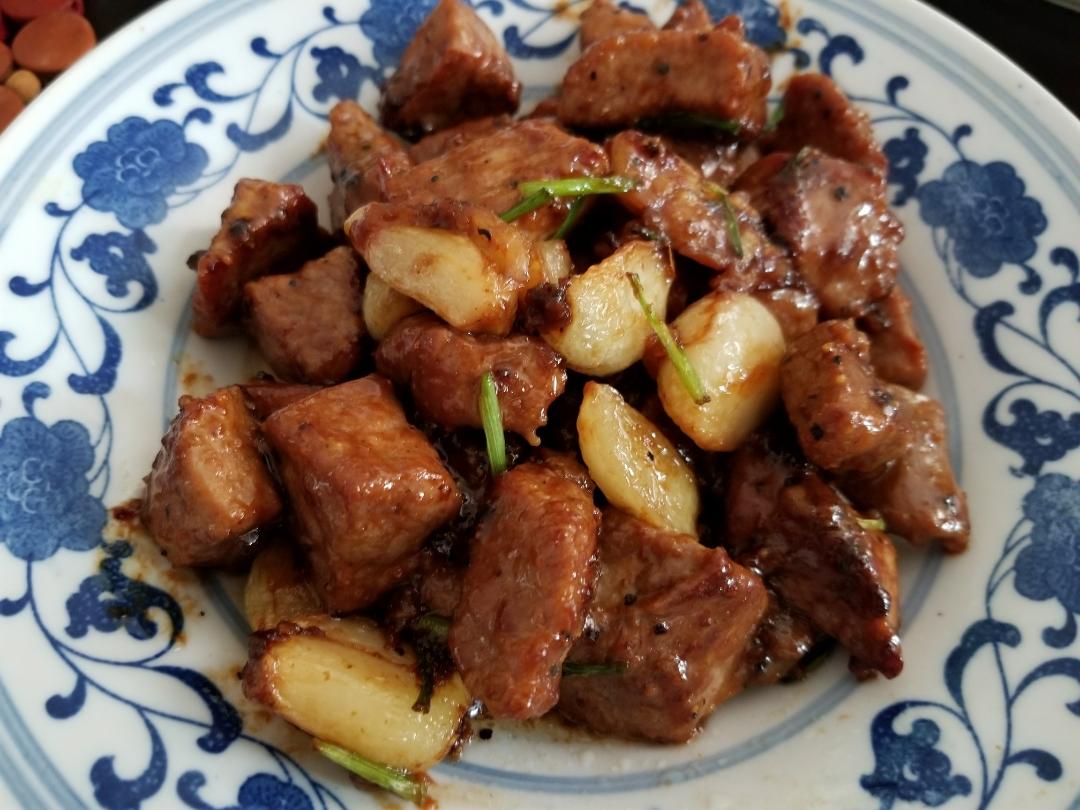 黑蒜子牛肉粒