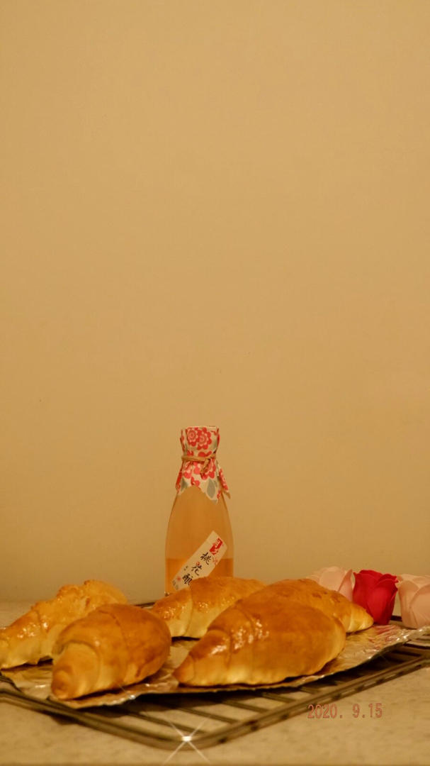 手揉小小牛角包🥐（牛奶面包配方）