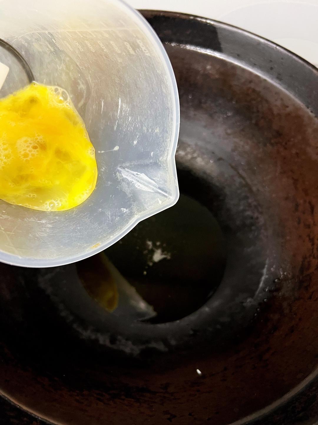 美味营养炒方便面的做法 步骤7