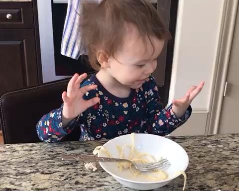 白酱宽面Fettuccine Alfredo 十分钟快手饭的做法