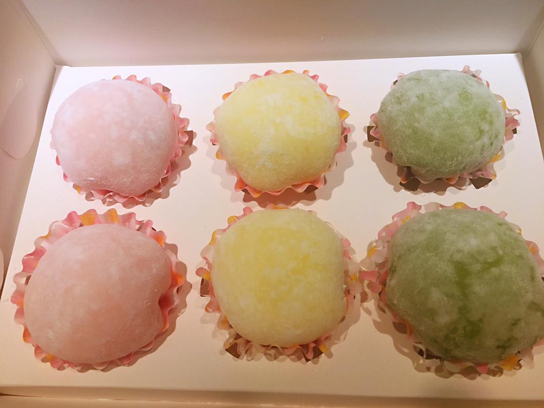 腹黑白胖子——奥利奥雪媚娘