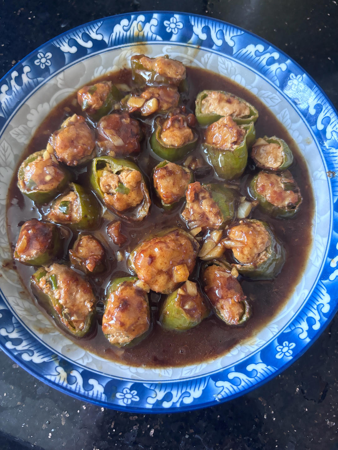 一口一个超过瘾——青椒酿肉