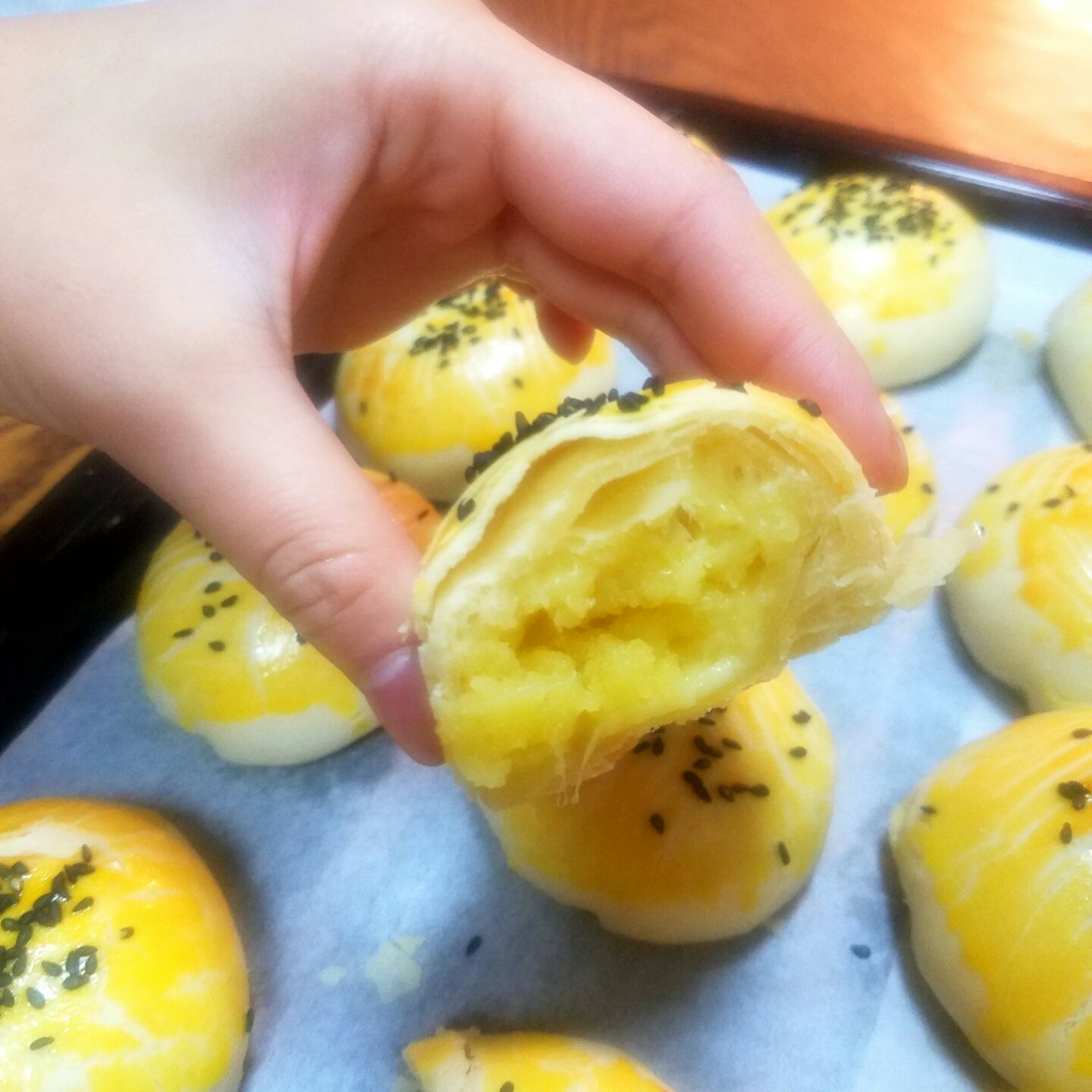 油酥不侧漏系列——仿马得利奶黄酥（两种形态）