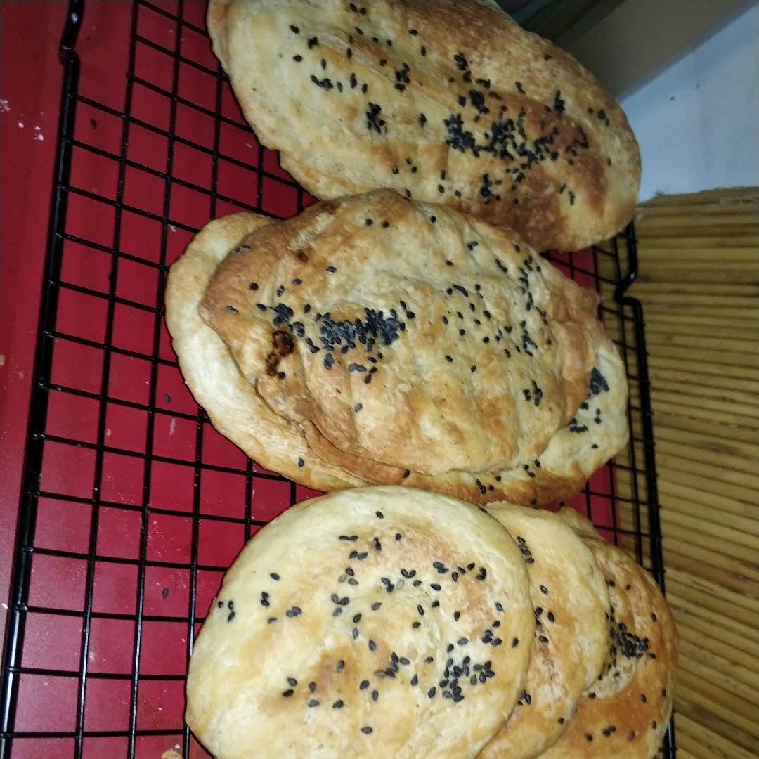 超级酥脆的「椒盐饼」电饼铛版  大学食堂同款掉渣酥饼！简单易学！